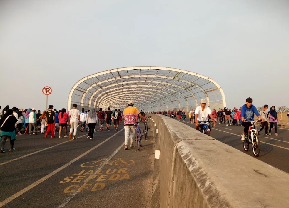 Tempat Jogging di Bekasi yang Nyaman & Cocok untuk Keluarga